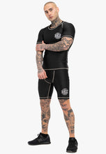 Laden Sie das Bild in den Galerie-Viewer, BENLEE  190789 Bossburn Shorts - Schwarz
