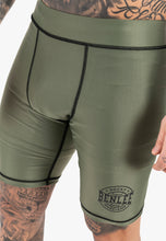 Laden Sie das Bild in den Galerie-Viewer, BENLEE  190789 Bossburn Shorts - Olive
