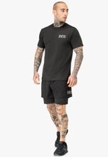 Laden Sie das Bild in den Galerie-Viewer, BENLEE  190790 Combs Funktionsshirt - Schwarz
