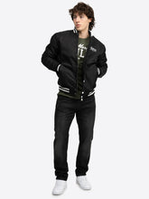 Laden Sie das Bild in den Galerie-Viewer, BENLEE  190823 Rocky Collegejacke Schwarz
