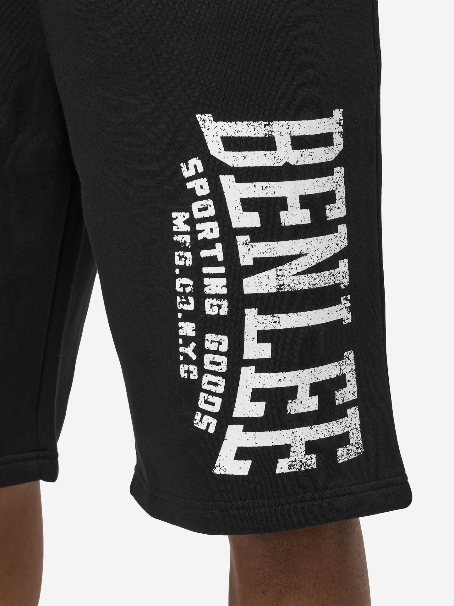 Schwarze BENLEE Herren Shorts in normaler Passform mit Vintage-Logo und weichem Fleece