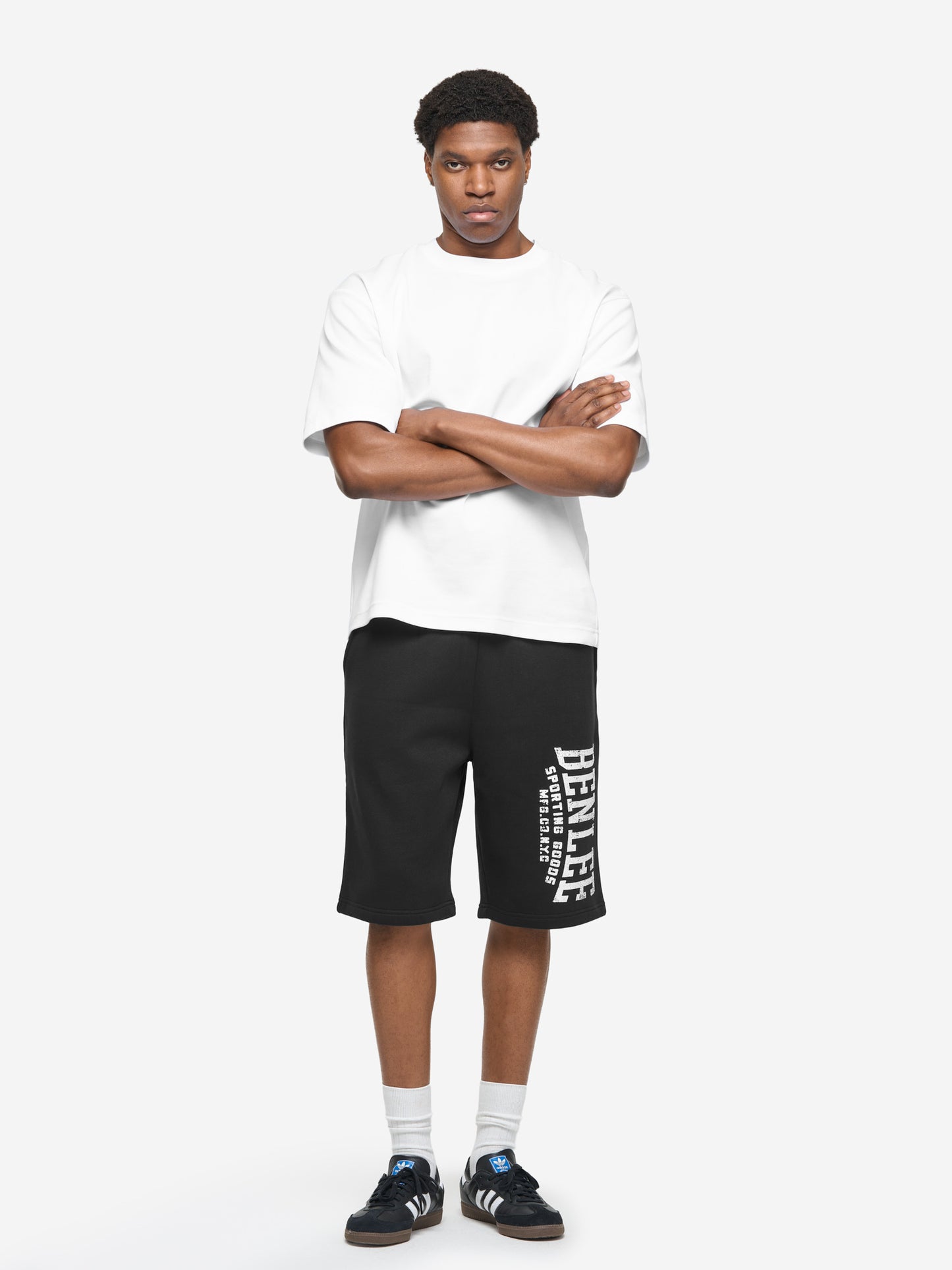 Schwarze BENLEE Herren Shorts in normaler Passform mit Vintage-Logo und weichem Fleece