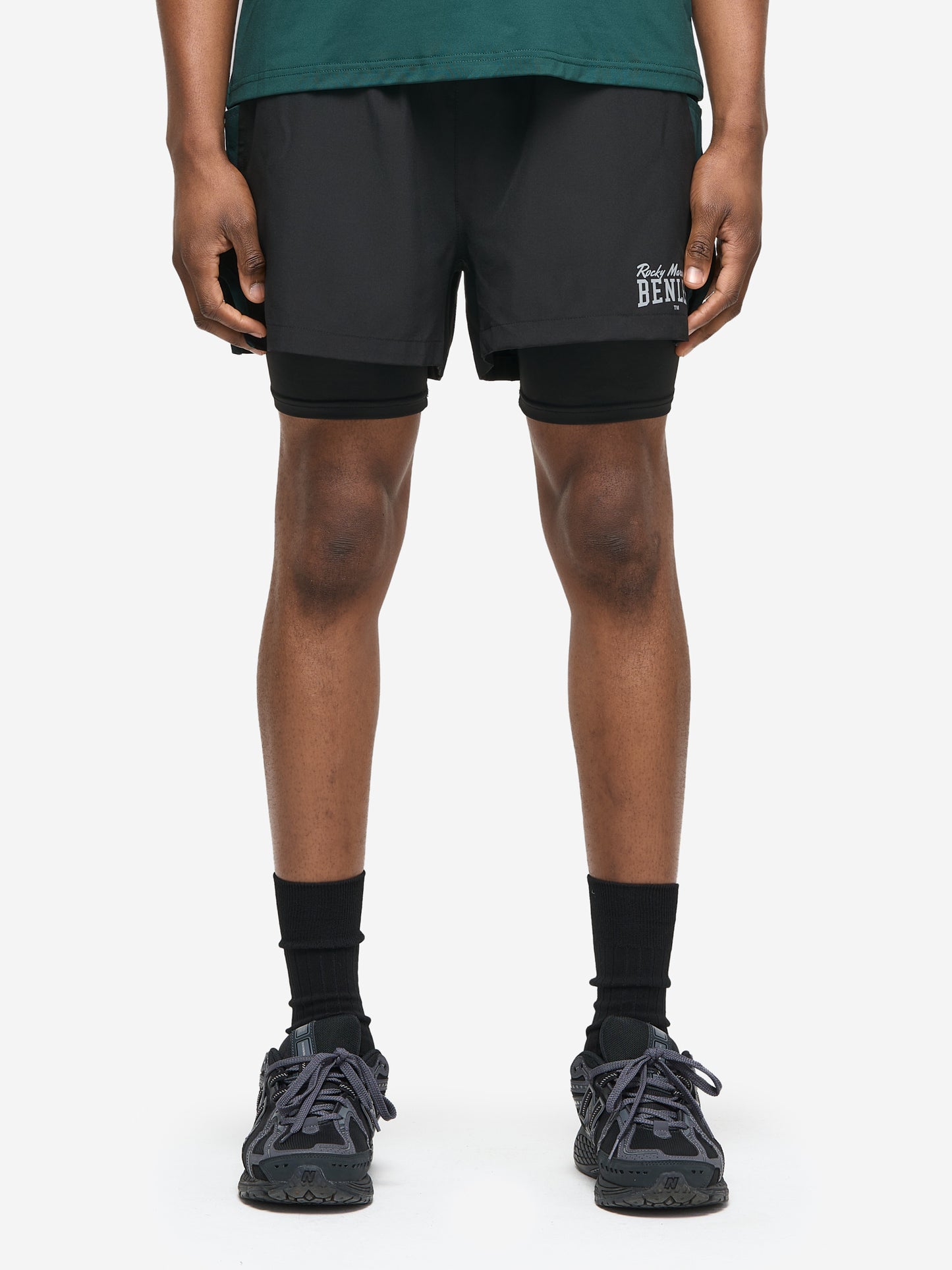 BENLEE Herren Funktionsshorts schwarz, normale Passform