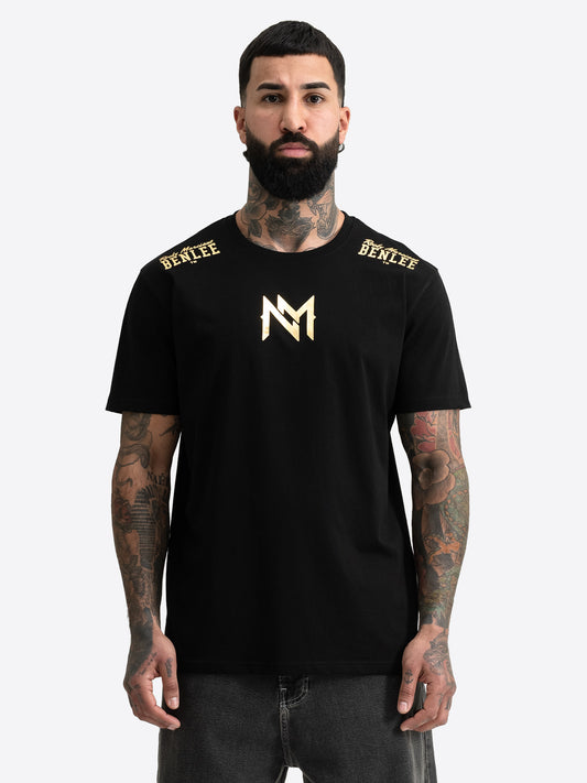 Schwarzes BENLEE T-Shirt für Herren mit goldenem Logo-Druck auf der Brust.