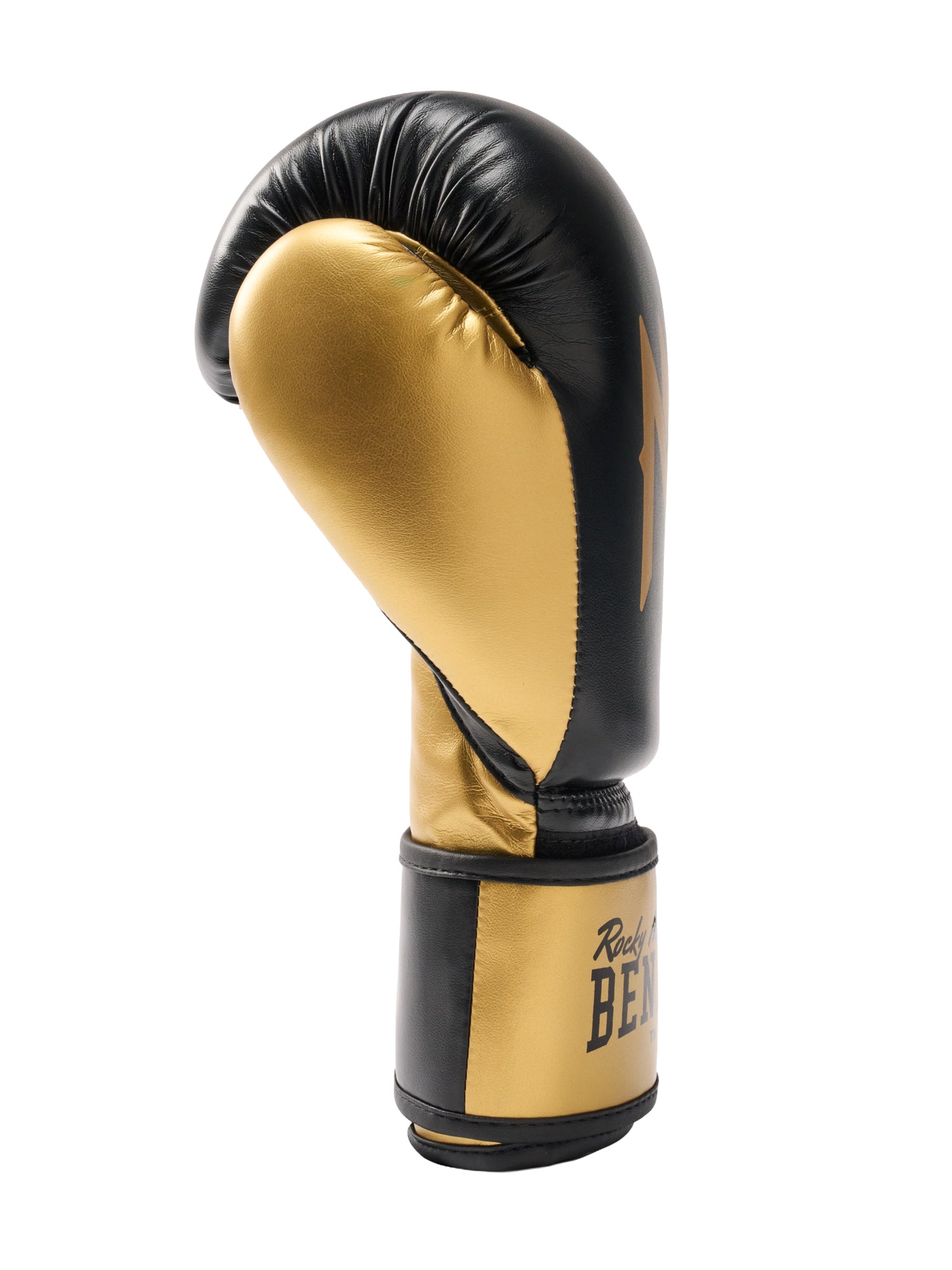 BENLEE Carlos Boxhandschuhe Nina Meinke Edition in Schwarz-Gold mit grossem M-Logo.
