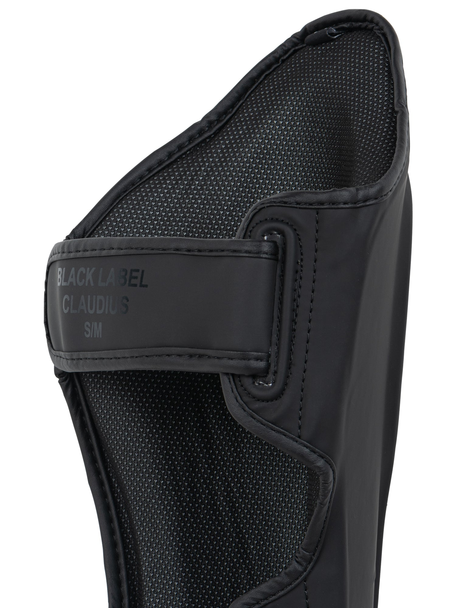 BENLEE Schienbeinschoner BLACK LABEL NERO aus Kunstleder, gepolstert für Kickboxen und MMA Training