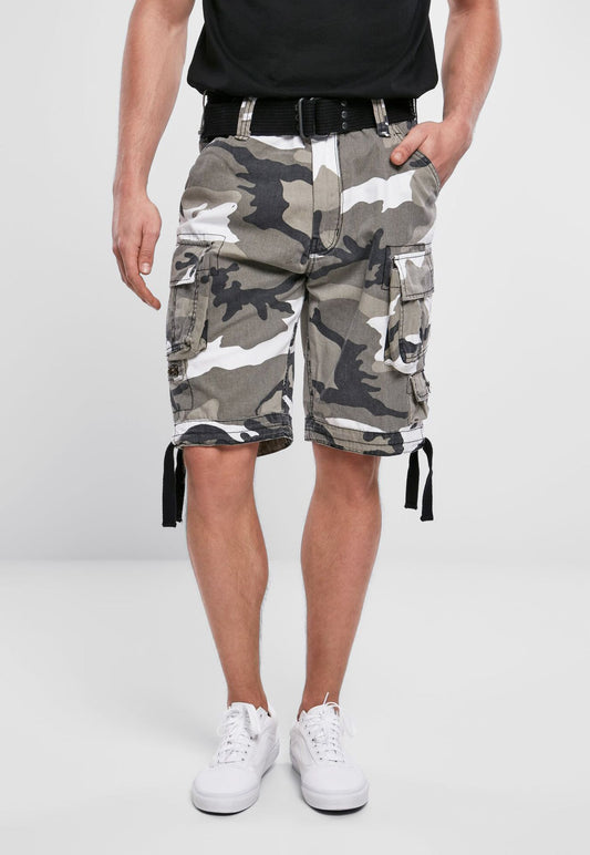 Brandit Savage Vintage Cargoshorts mit weitem Bein, inklusive Gürtel und mehreren Bein- sowie Minitaschen Urban