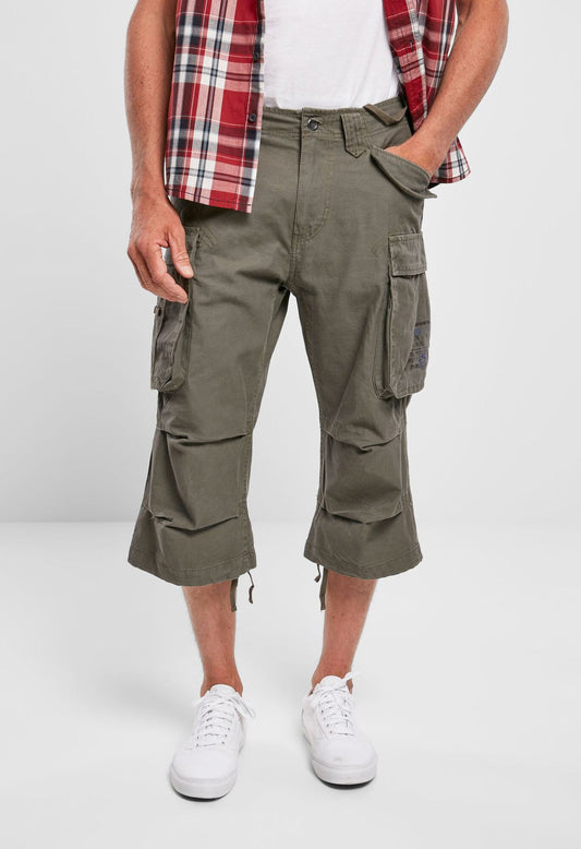 Brandit Industry Vintage 3/4 Cargo-Shorts in Oliv fuer Herren.