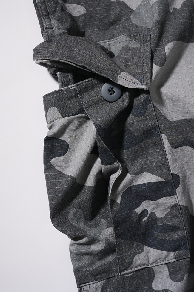 Brandit BDU Ripstop Shorts für Herren in Grey Camo mit Beintaschen.