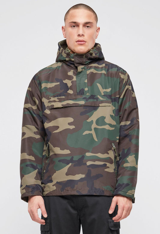 Brandit Windbreaker Woodland – warme, wind- und wasserabweisende Outdoor-Jacke mit Fleecefutter