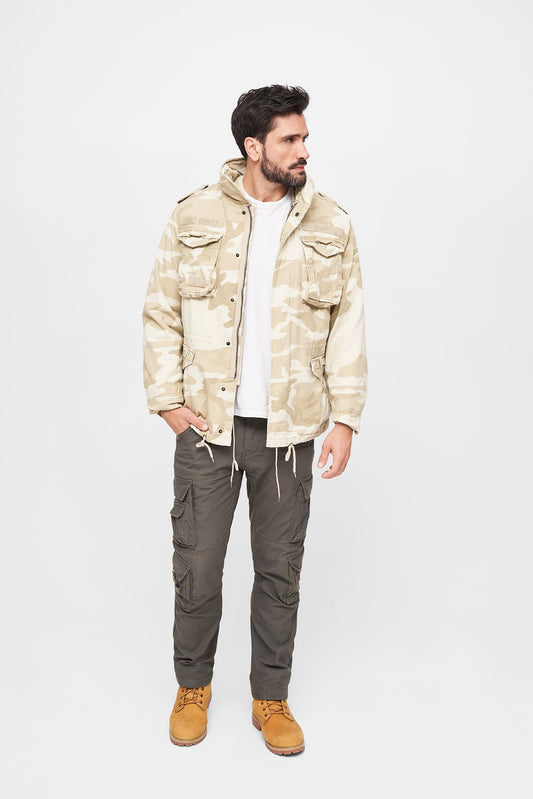 Brandit M65 Giant Feldjacke Sandstorm im stylischen Vintage-Look
