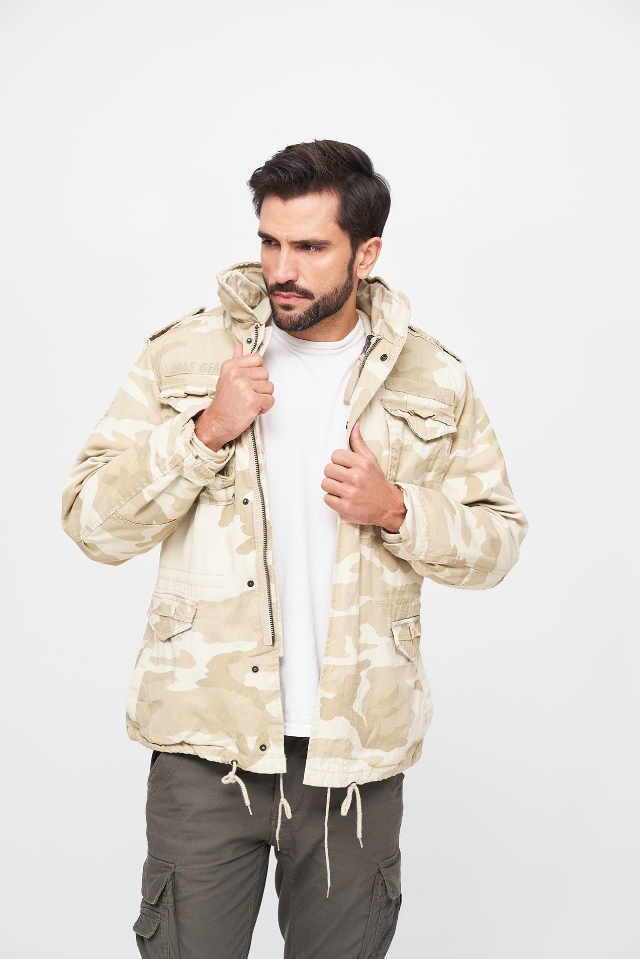 Brandit M65 Giant Feldjacke Sandstorm im stylischen Vintage-Look