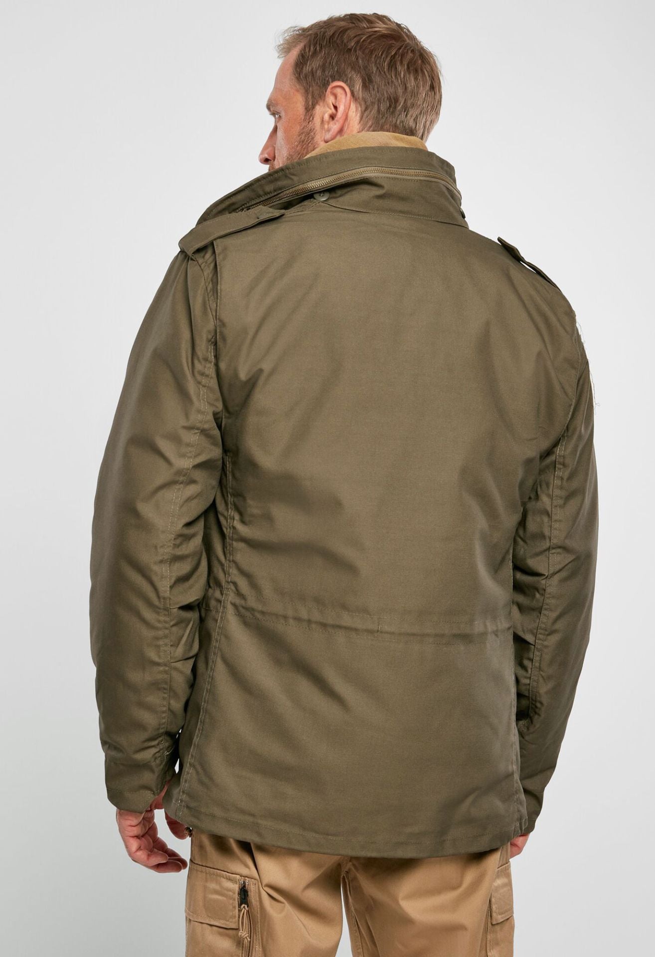 BRANDIT M65 Olive Classic Fieldjacket – robuste Jacke mit Innenjacke, Kapuze und verstellbarer Taille für Street & Outdoor.