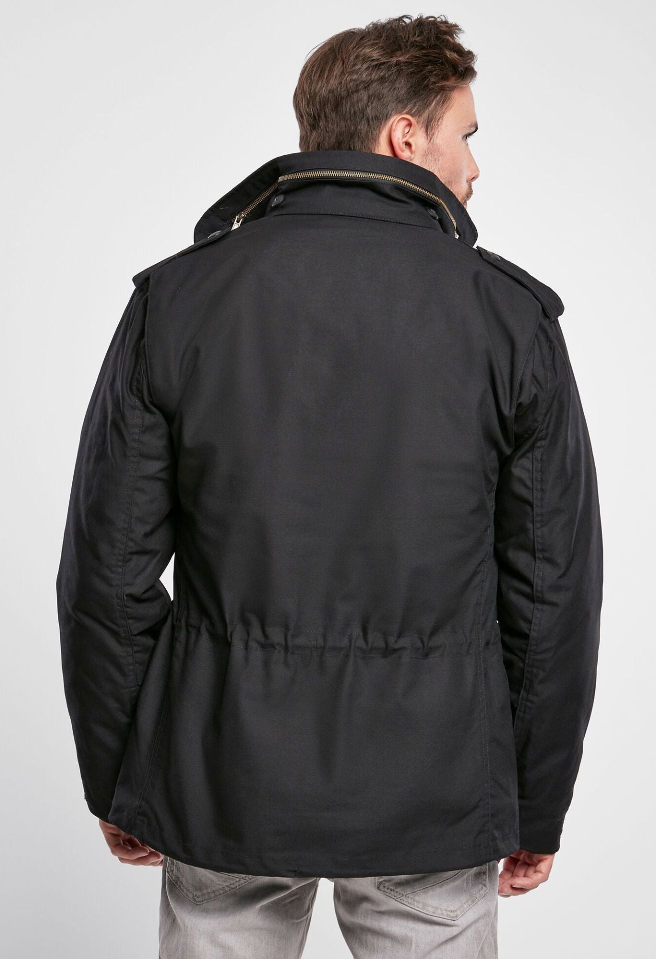 Schwarze BRANDIT M65 Classic Fieldjacket – robuste Jacke mit Innenjacke, Kapuze und verstellbarer Taille für Street & Outdoor.