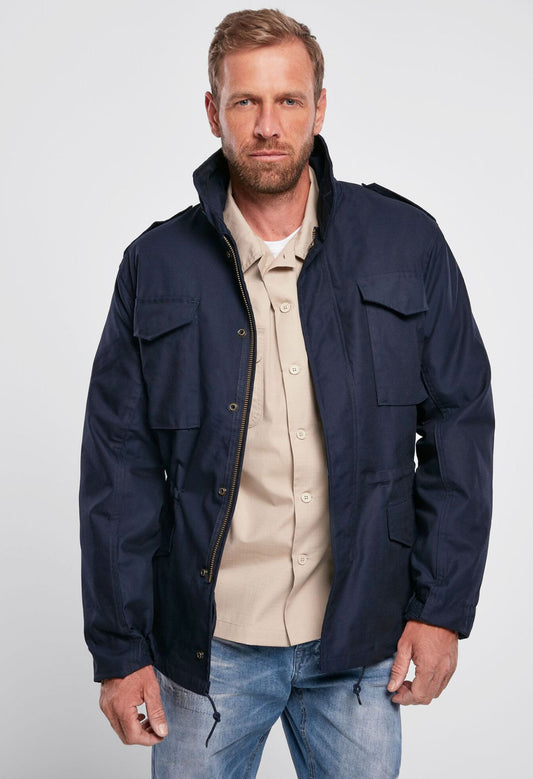 BRANDIT M65 Fieldjacket Navy – wasserabweisende, robuste Jacke mit Innenjacke und Kapuze. Perfekt für urbanen Alltag und Outdoor.