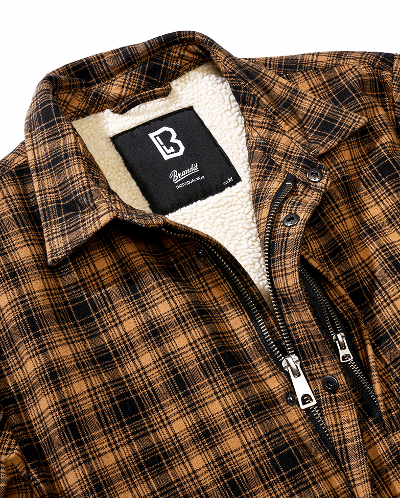 Brandit Herren Sherpa Jacke in Camel/Schwarz – warm, klassischer Holzfäller-Look mit Brust- und Seitentaschen.