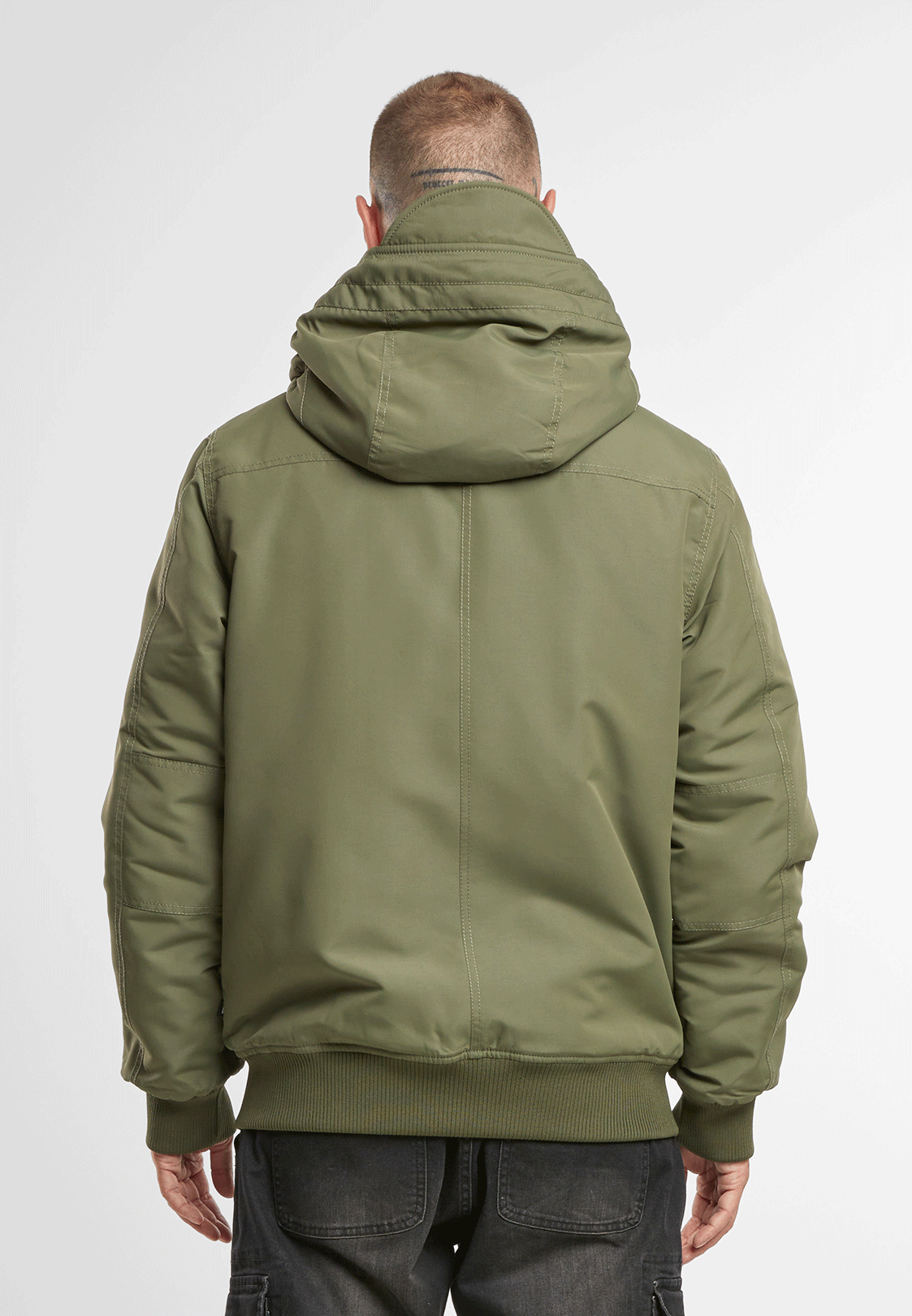Brandit Jacke Oliv mit Kapuze, Stehkragen, 6 Taschen und hohem Tragekomfort