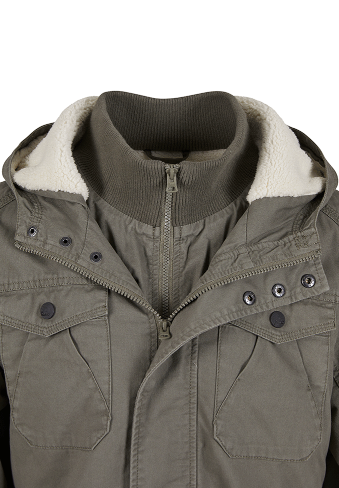 Brandit Meadow Jacke oliv mit Teddyfell und Kapuze, hoher Tragekomfort