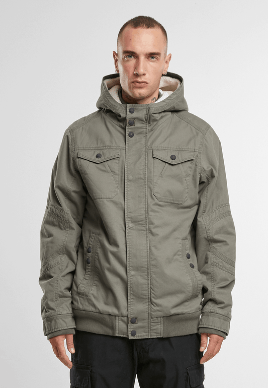Brandit Meadow Jacke oliv mit Teddyfell und Kapuze, hoher Tragekomfort