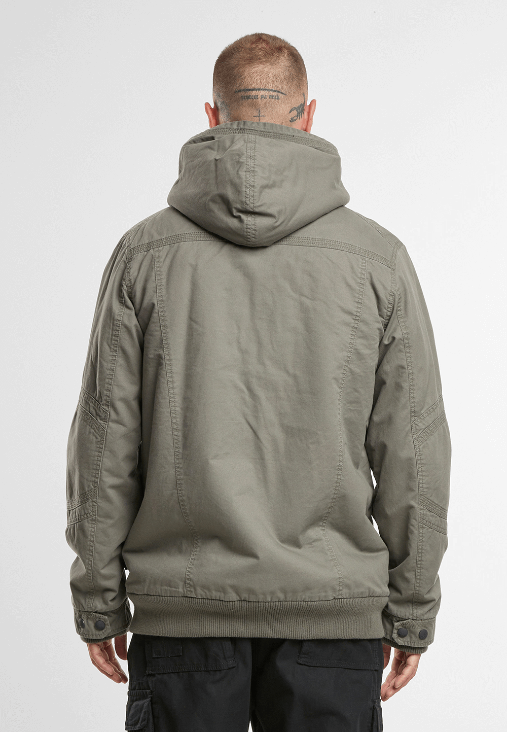Brandit Meadow Jacke oliv mit Teddyfell und Kapuze, hoher Tragekomfort
