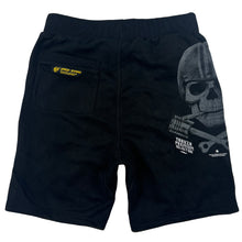 Laden Sie das Bild in den Galerie-Viewer, Yakuza Premium YPJO 3827 Jogging Shorts Schwarz
