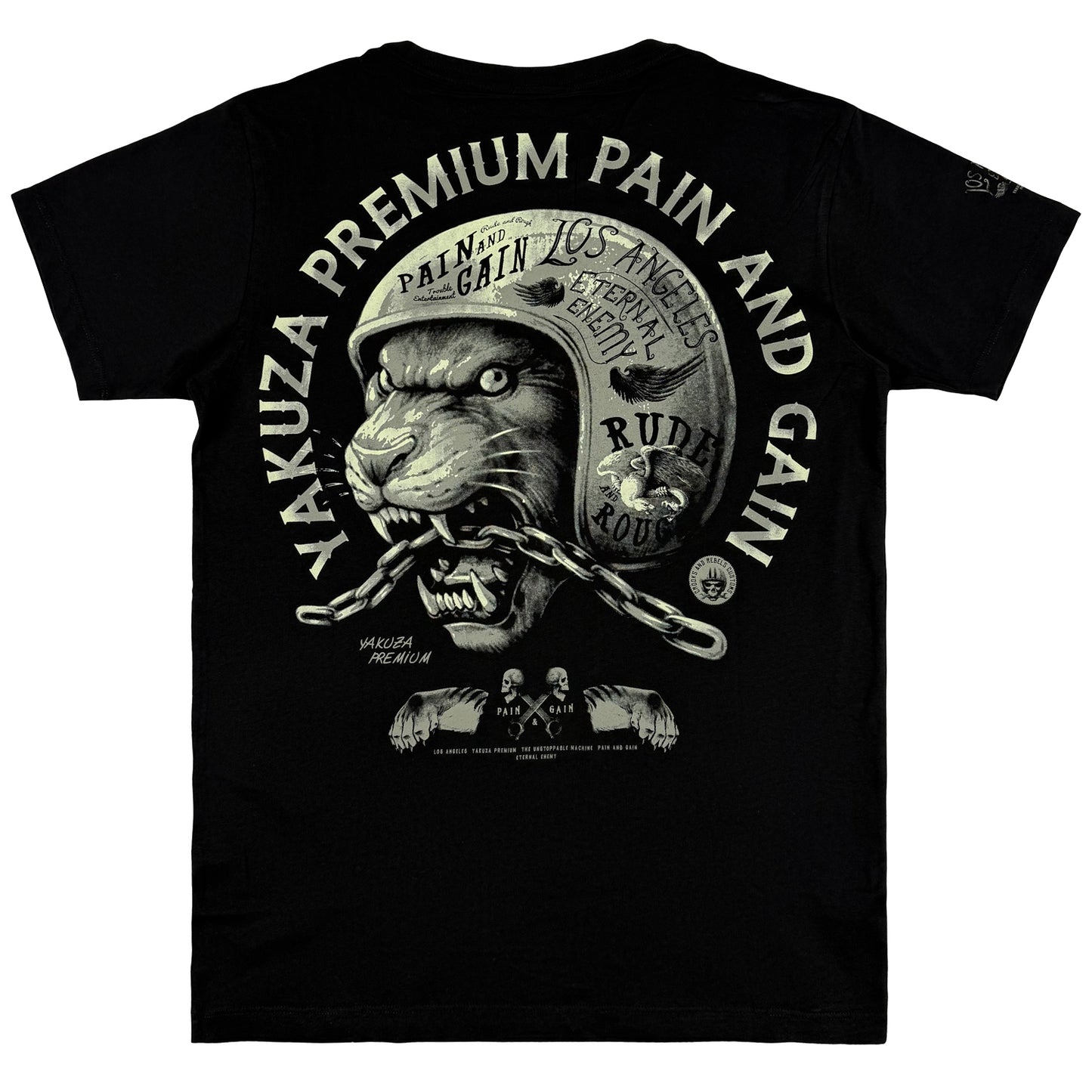 Yakuza Premium  YPS 3819  T-Shirt Schwarz aus 100 % Baumwolle mit kleinem Brustprint vorn und grossem Rückenprint.