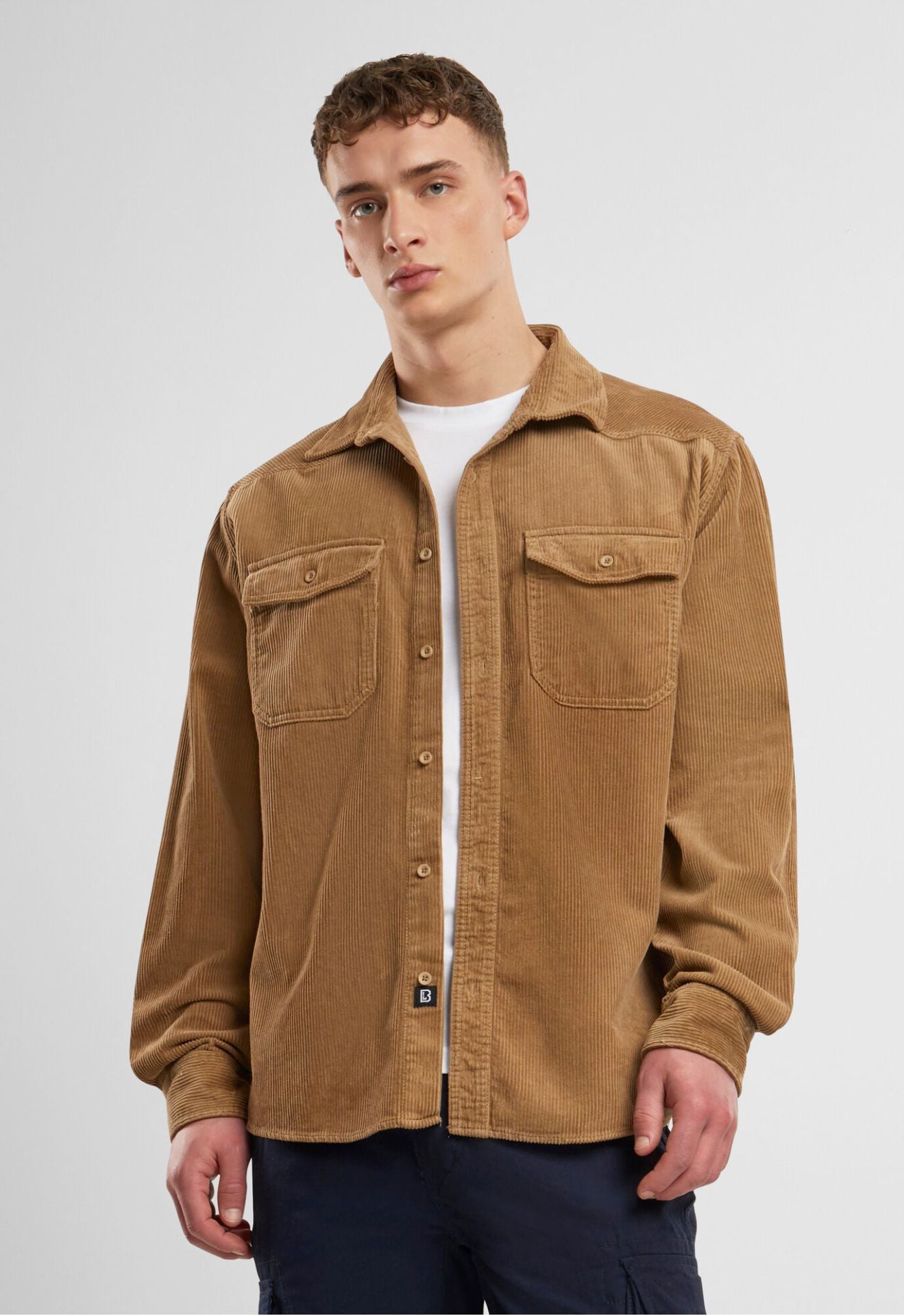 BRANDIT Cordhemd Camel: Zeitloses Langarmhemd aus Baumwolle mit Brusttaschen – klassischer Look für bluepalm.ch