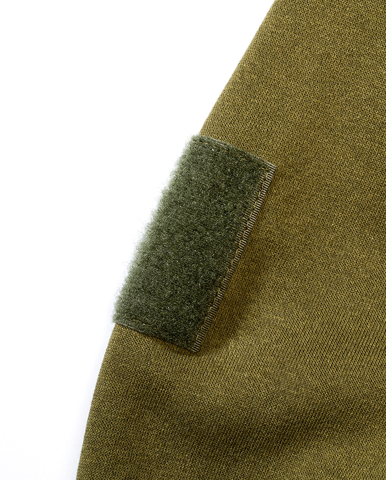 Brandit Sweat Kapuzenjacke oliv mit Brust- und Armtaschen, Klettflächen und hohem Tragekomfort