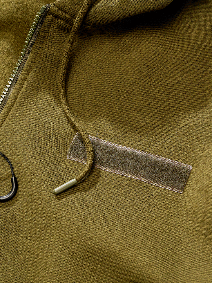 Brandit Sweat Kapuzenjacke oliv mit Brust- und Armtaschen, Klettflächen und hohem Tragekomfort