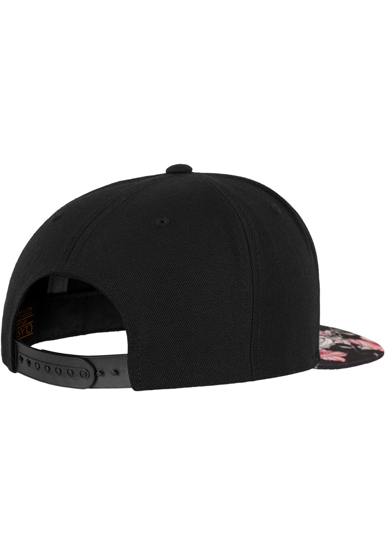 Rückansicht der schwarzen Flexfit Floral Snapback Cap mit verstellbarem Druckknopfverschluss aus Kunststoff.