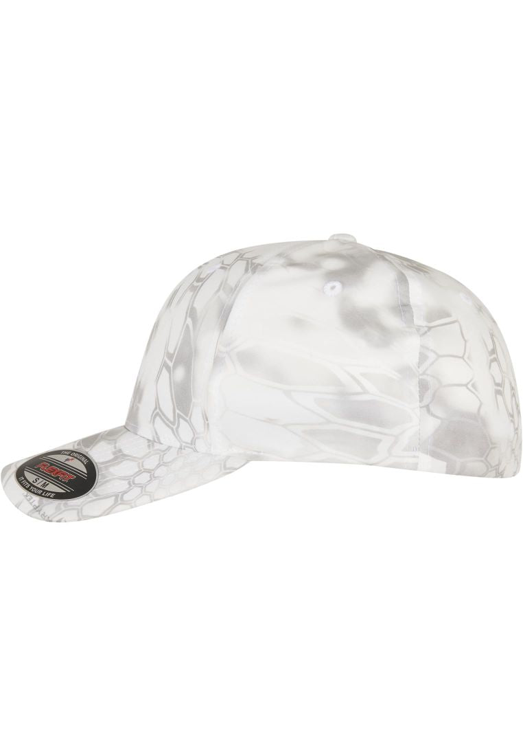 Weisses Camouflage Flexfit Cap mit Kryptek Muster.