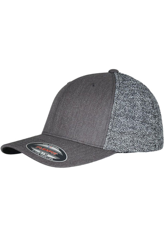 Graumeliert Flexfit Trucker Kappe mit Mesh-Rückseite.