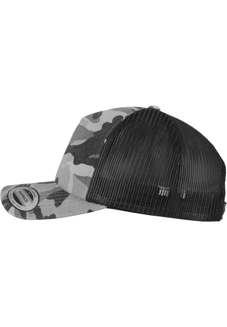 Klassische Trucker Cap mit Camouflage-Muster in Schwarz-Grau und luftigem Netz-Rücken.