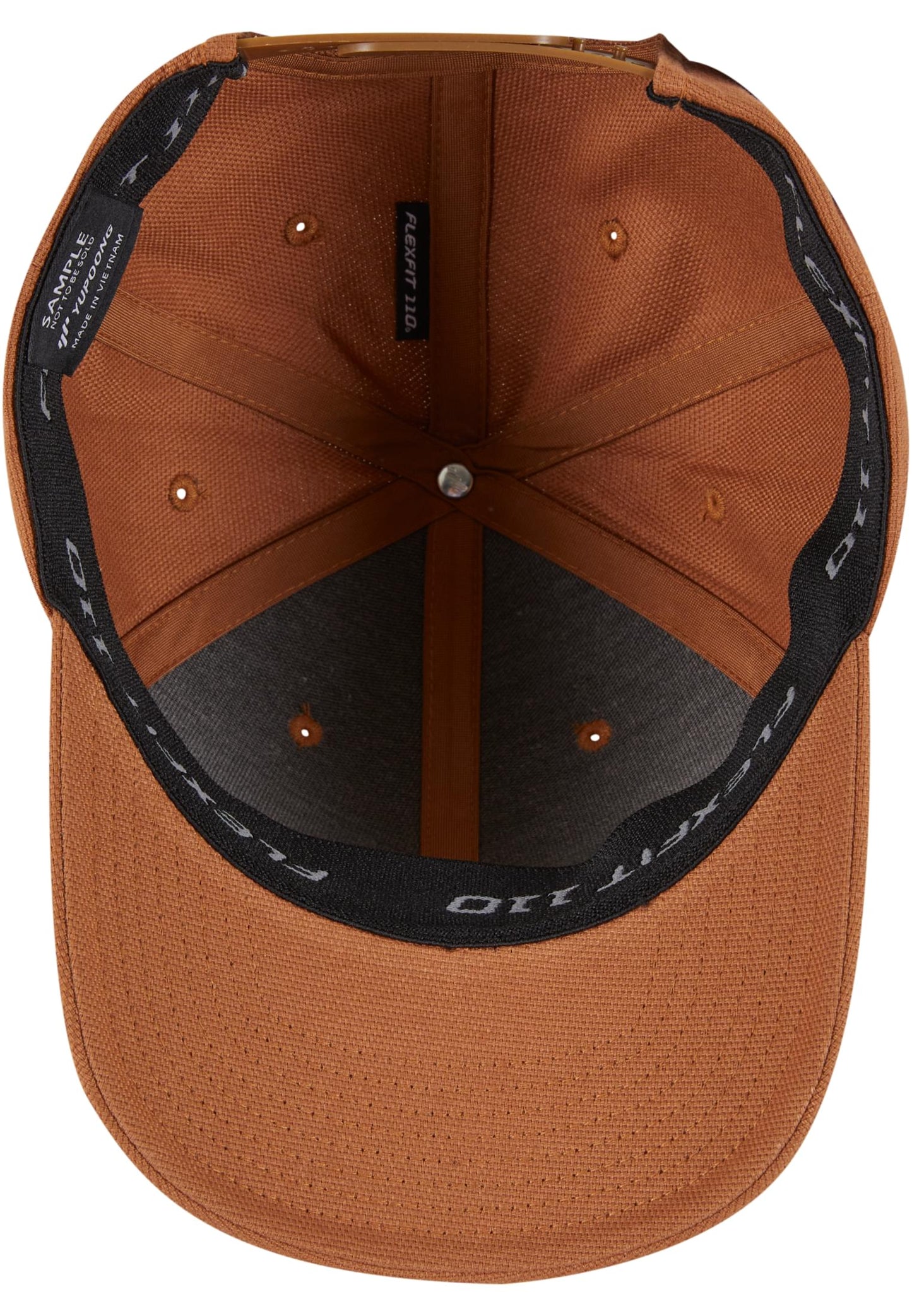 Innenansicht der braunen Flexfit 110 Cap mit elastischem Flexfit-Tech-Band und Yupoong-Label.