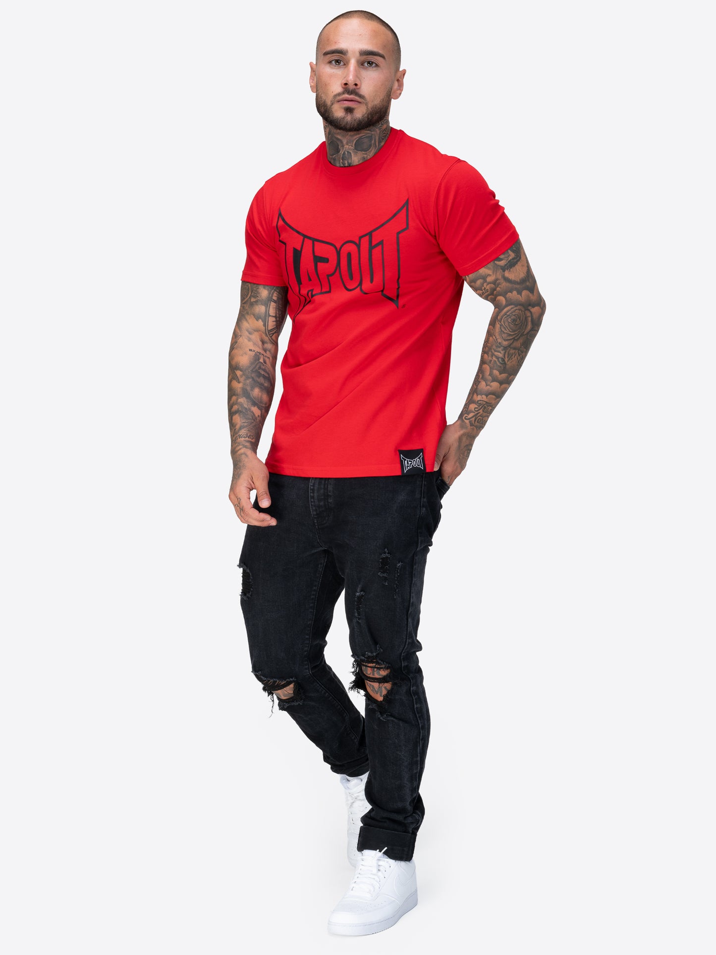 Tapout Herren T-Shirt in Rot, normale Passform, Rundhals, grosser Logo-Druck auf der Brust, aus 100 % gekämmter Baumwolle