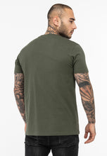 Laden Sie das Bild in den Galerie-Viewer, Tapout LIFESTYLE BASIC TEE Artikel 940005 T-Shirt - Olive
