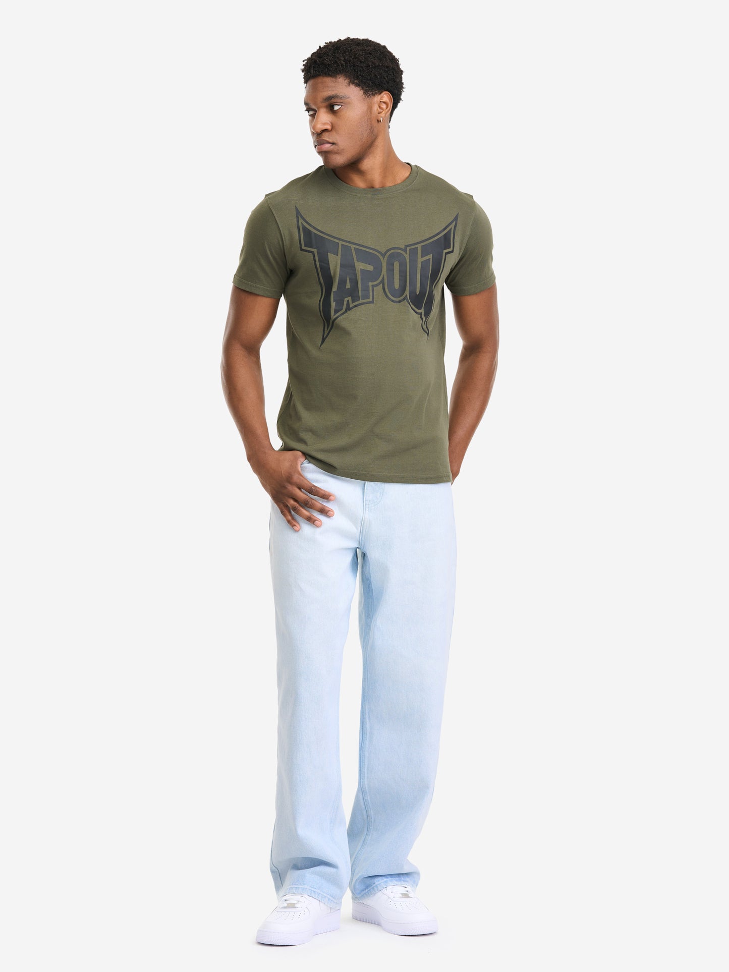 Tapout Herren T-Shirt Oliv, normale Passform, Rundhals mit Logo-Print