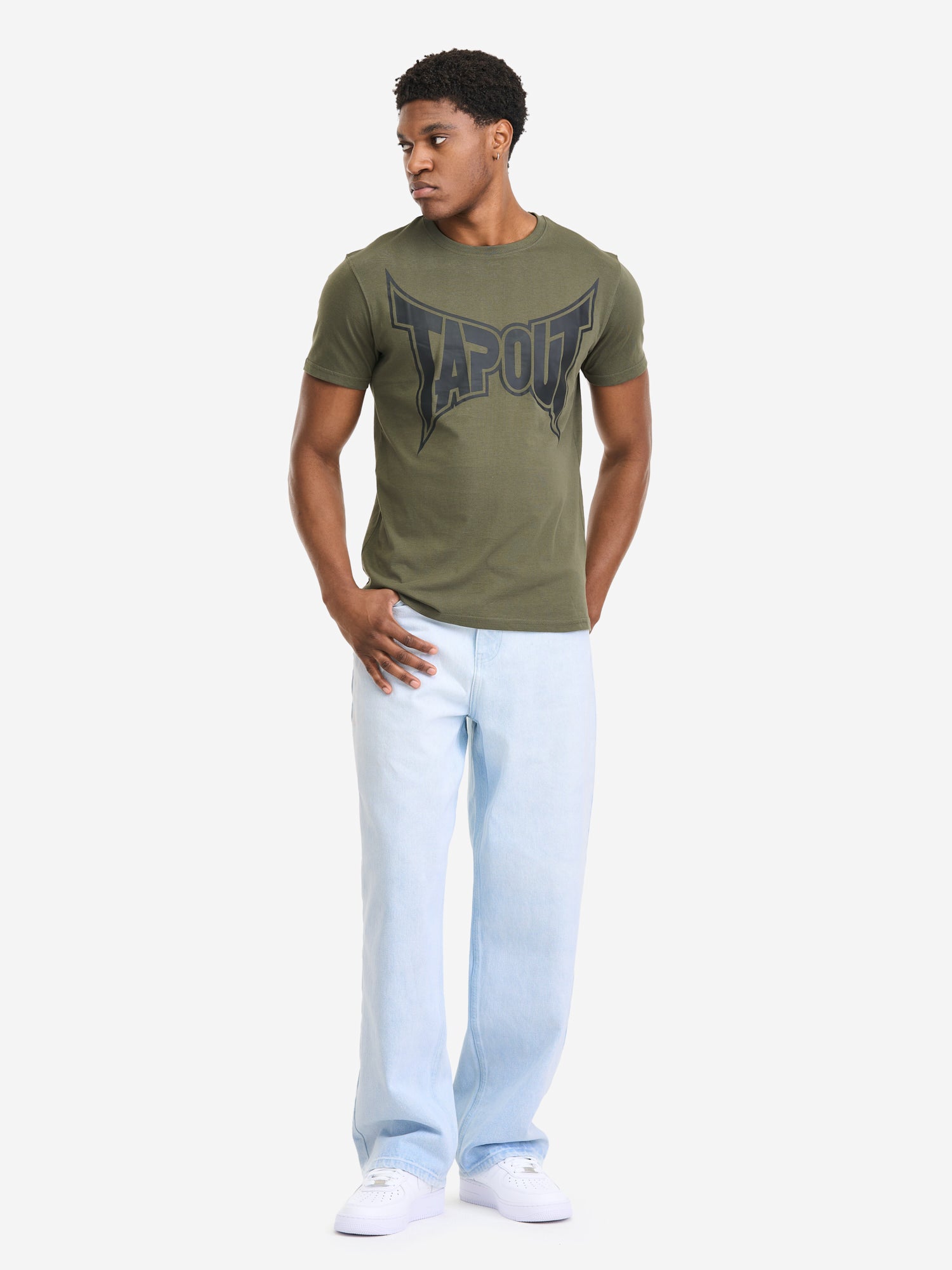 Tapout Herren T-Shirt Oliv, normale Passform, Rundhals mit Logo-Print