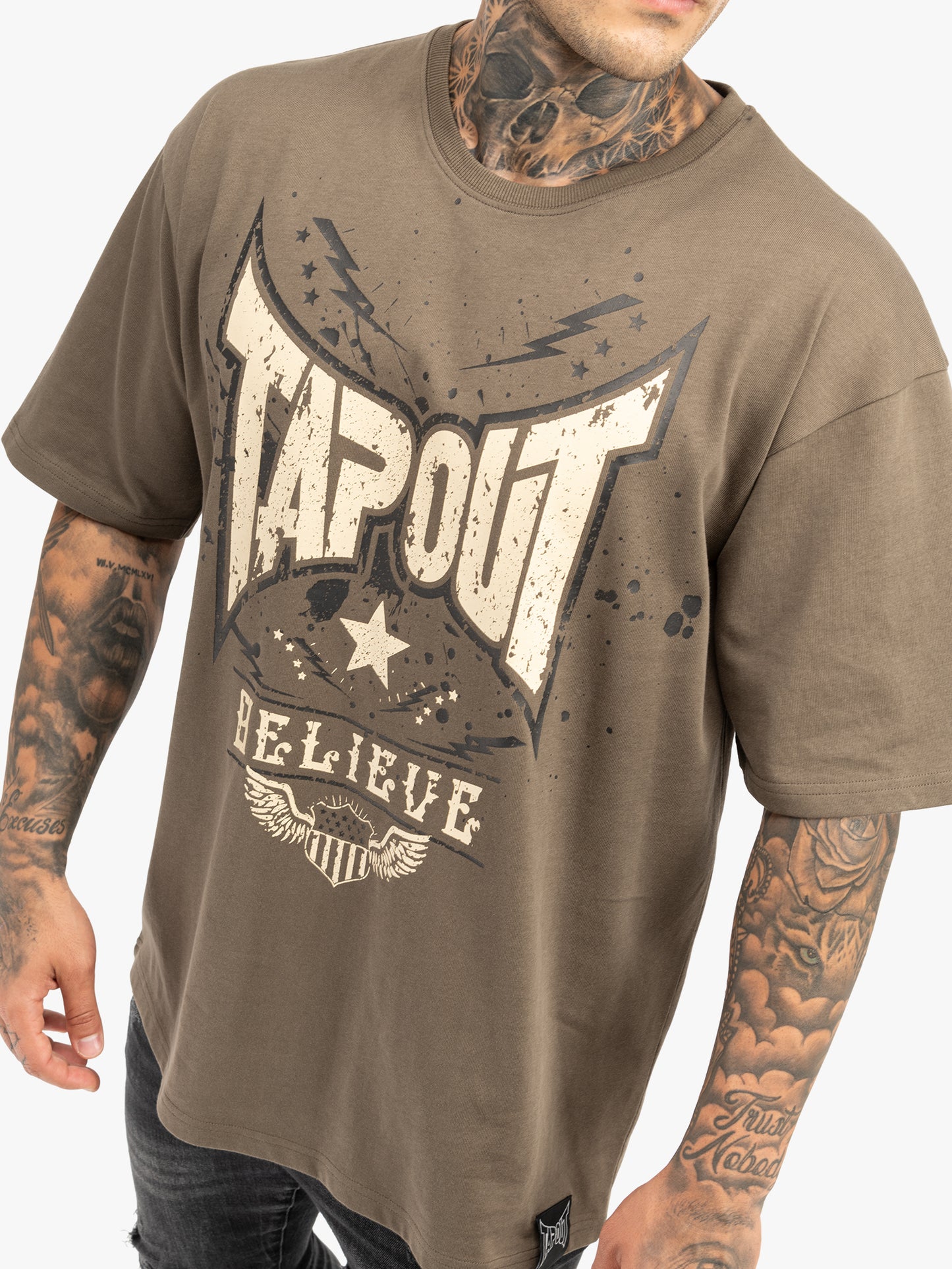Tapout Herren T-Shirt Oversize braun mit Front-Print