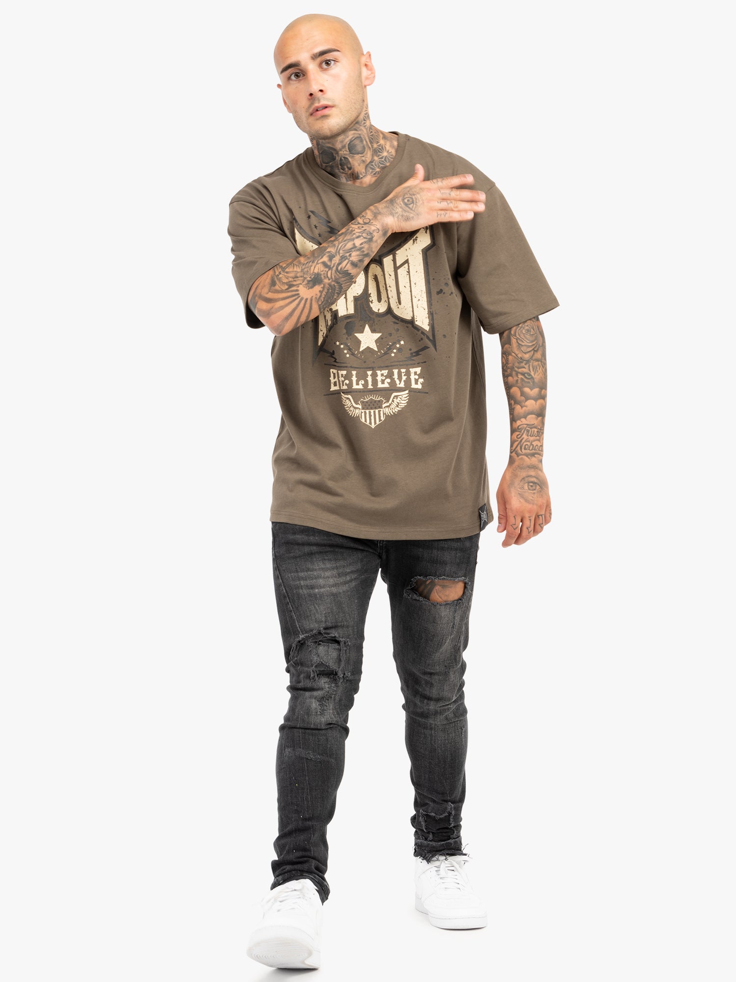 Tapout Herren T-Shirt Oversize braun mit Front-Print