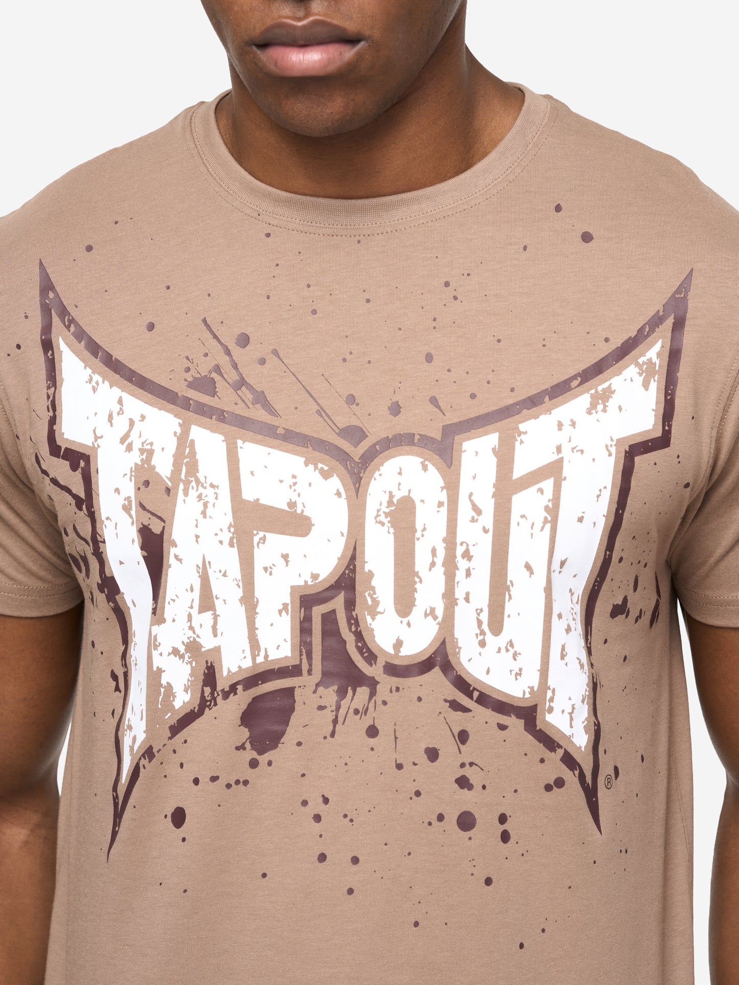 Tapout Herren T-Shirt & Shorts Set Braun mit Logo in normaler Passform