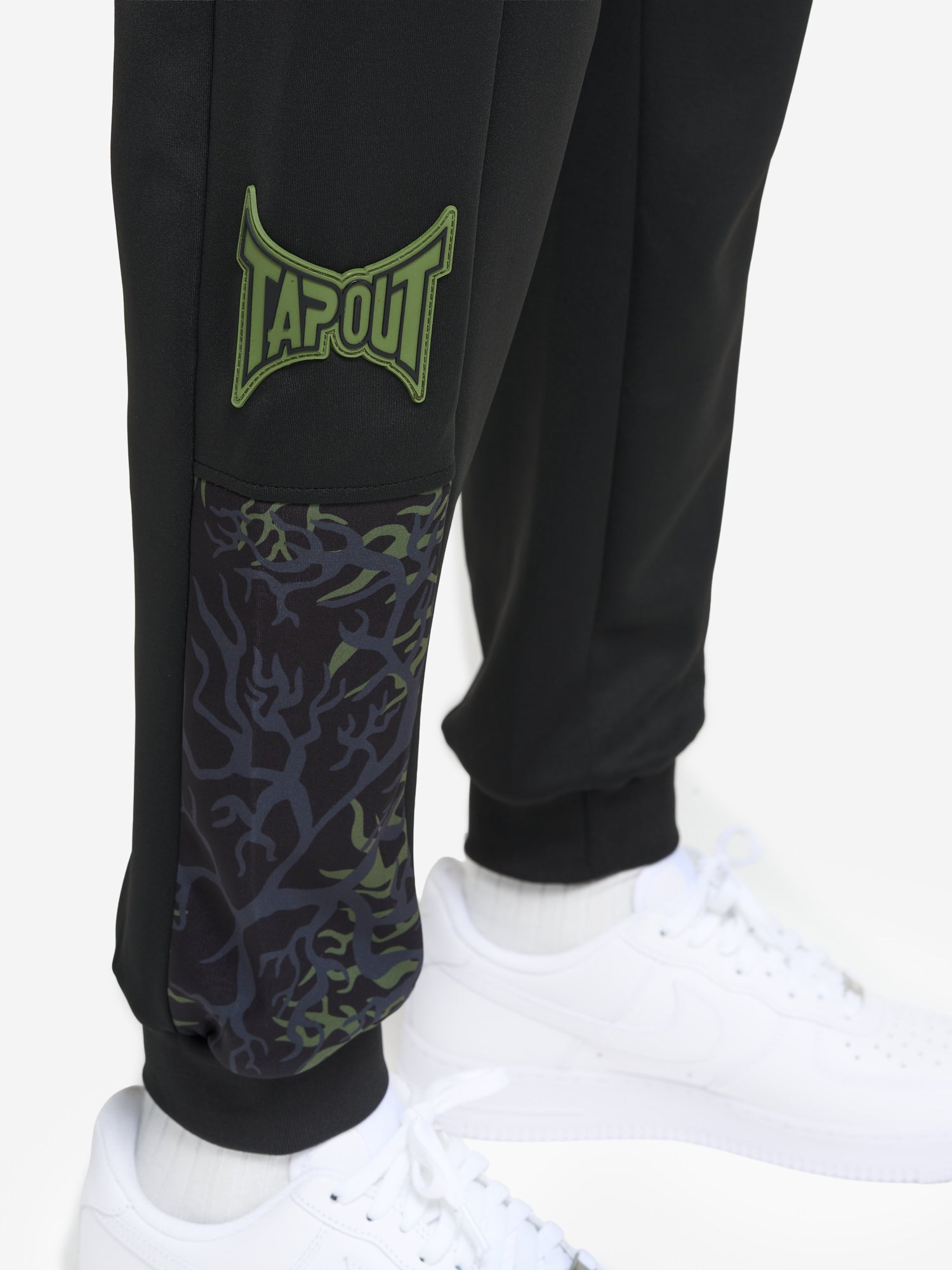 Tapout Herren Jogginganzug schwarz/grün normale Passform