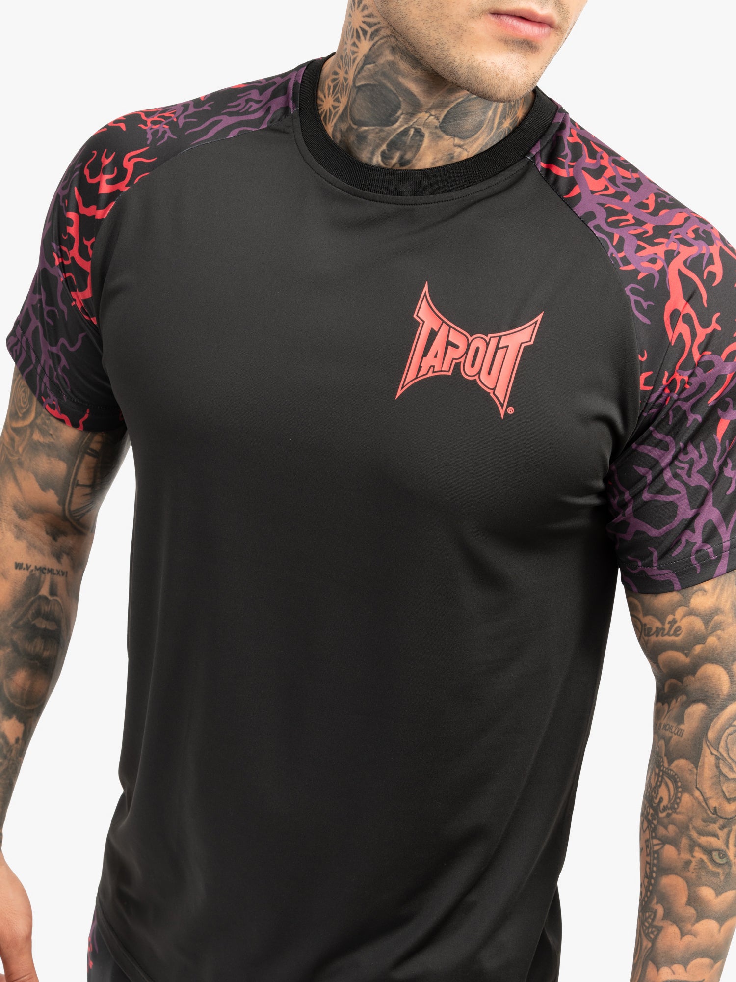 Tapout 940085 Taproot T-Shirt Schwarz/Rot/Auber
