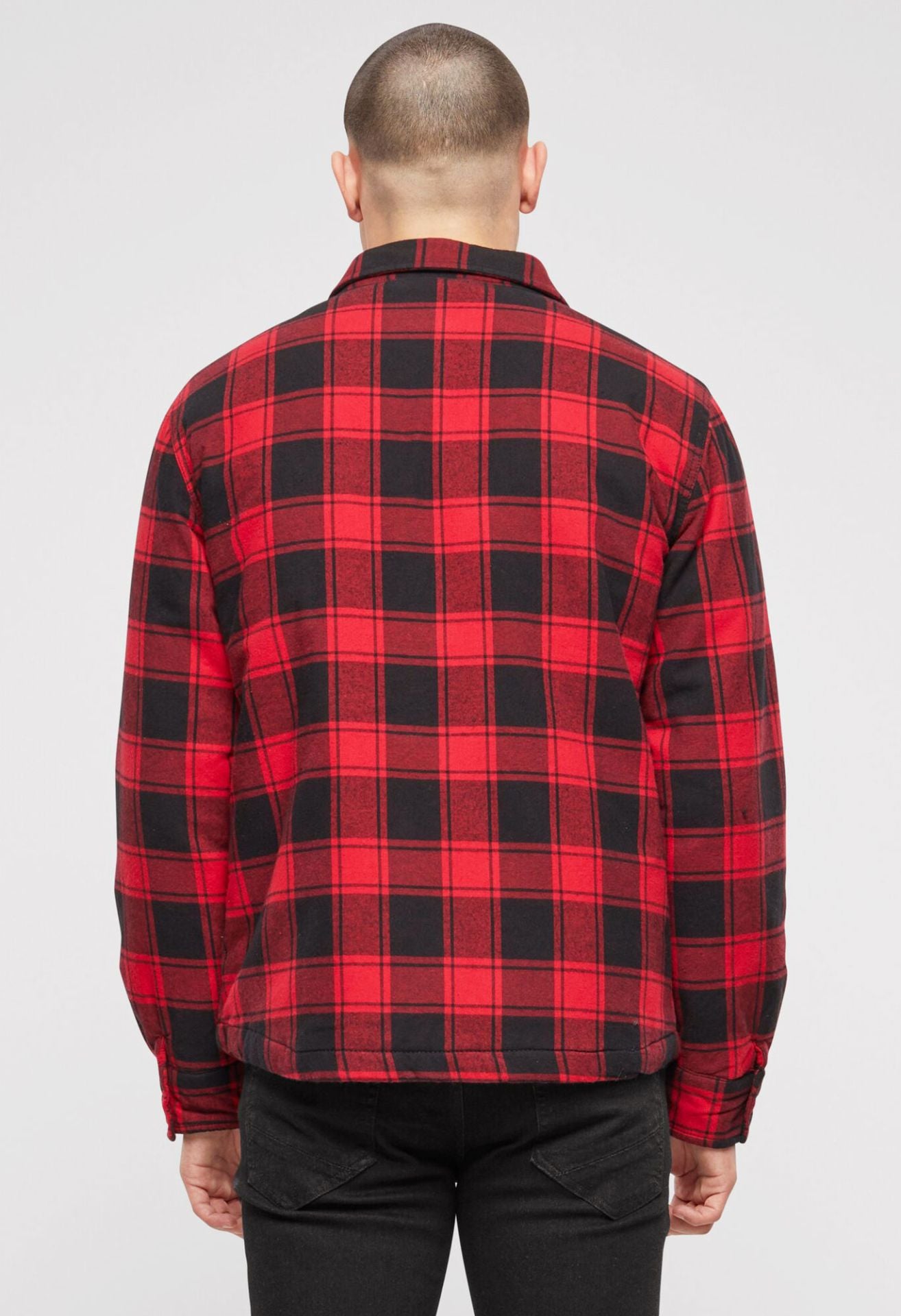 Brandit Lumber Jacke in Rot/Schwarz, wattiertes Flanell, Straight-Cut, Brusttaschen, Innentasche, Knopfleiste