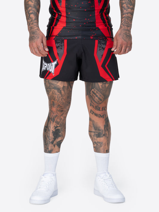 TAPOUT MMA Funktionsshorts mit farbigen Drucken, bequem für Training und Freizeit.