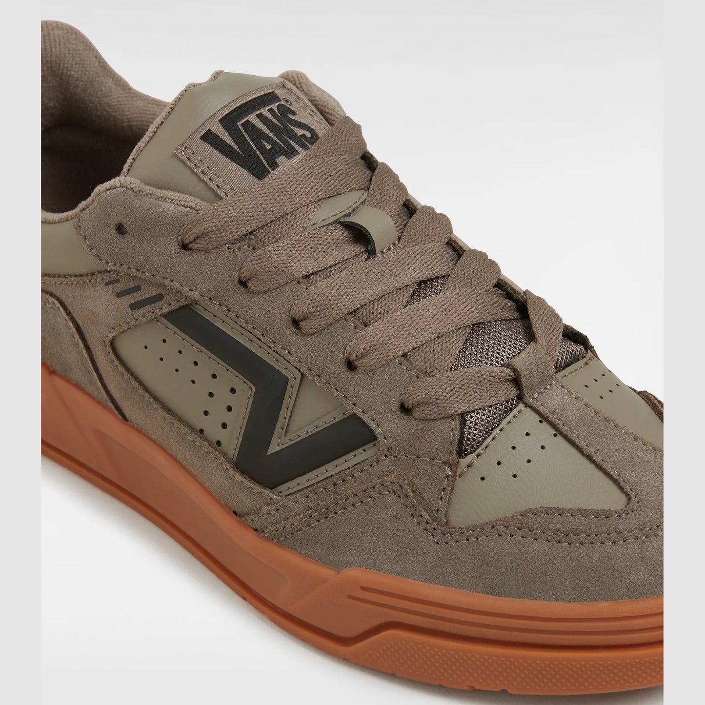 Vans Upland – Retro Low-Top Sneaker mit Chunky Look