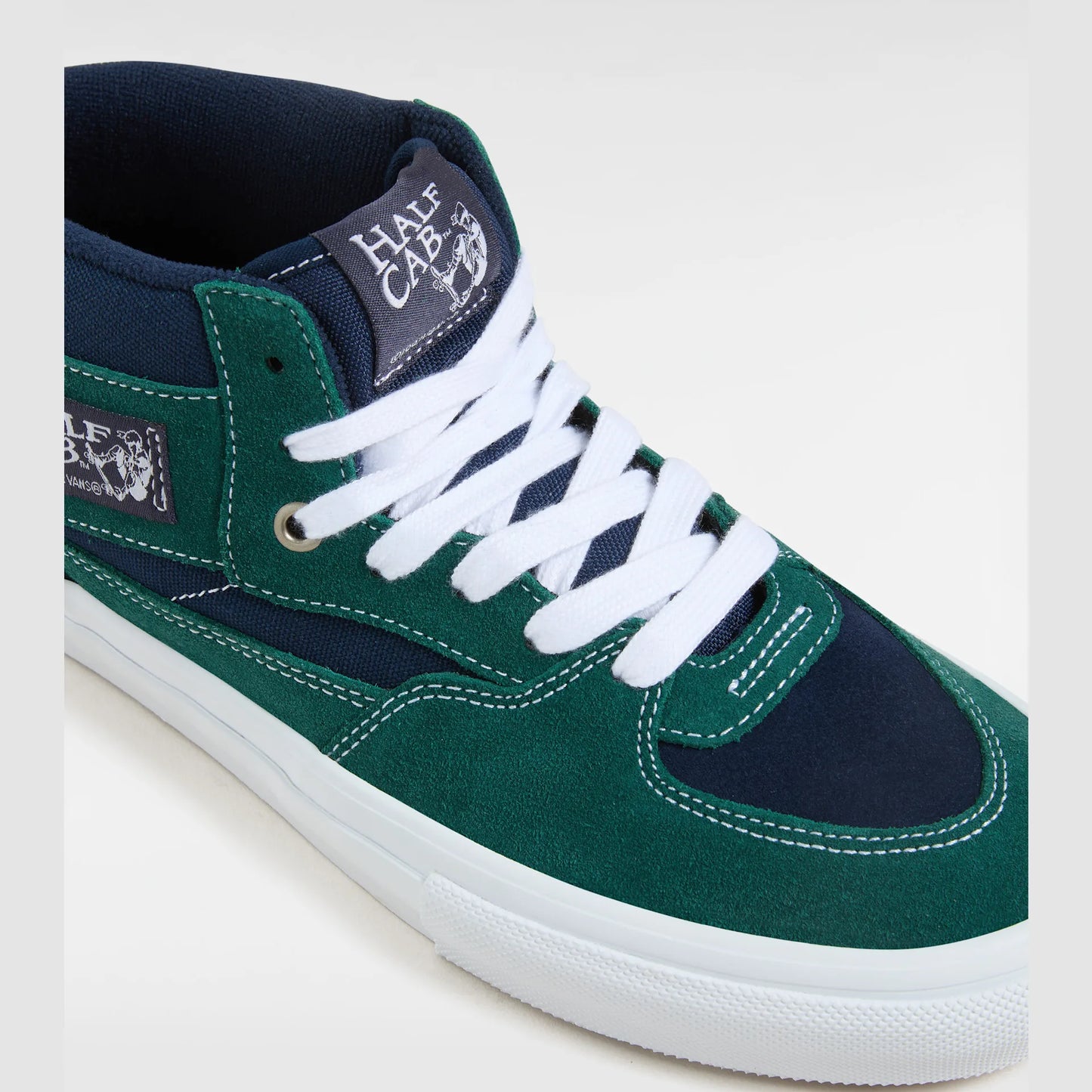 Vans Half Cab Tartan Blue – Mid-Top Skate Sneaker aus Suede & Canvas
