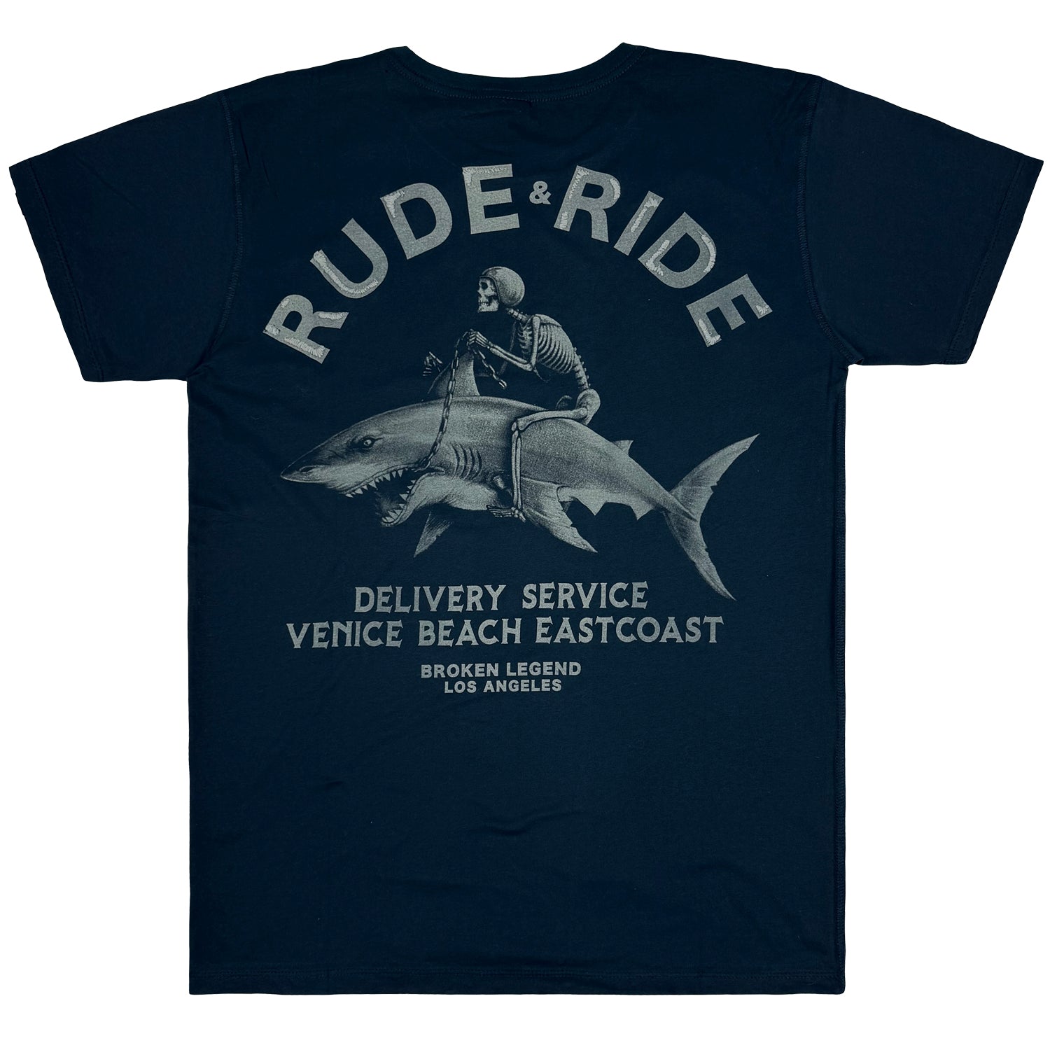 Broken Legend T-Shirt Navy mit kleinem Brustprint und Hai-Rückenprint