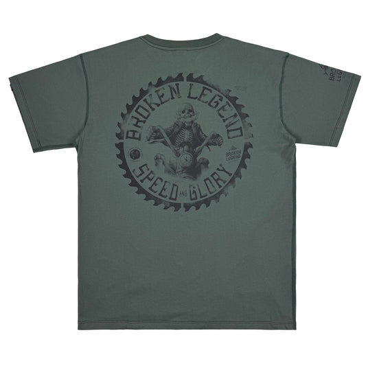 Yakuza Premium Herren T-Shirt Broken Legend in Grauoliv mit grossem Skelett-Motorradfahrer Rückenprint im Zahnrad-Design.