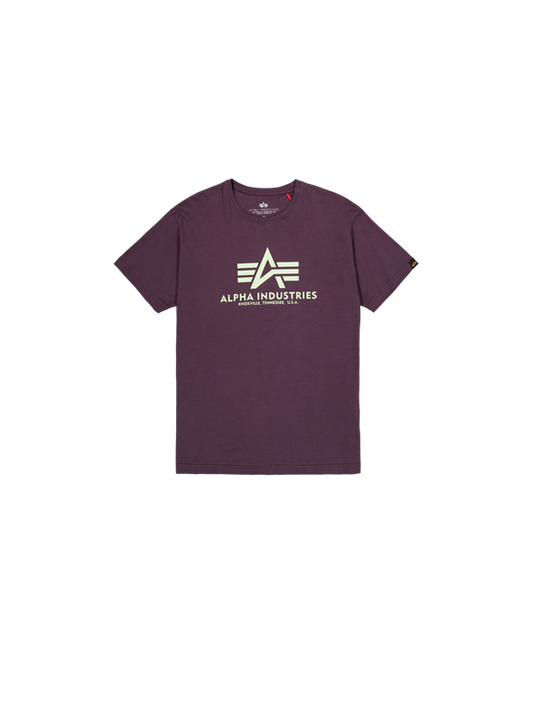 Alpha Industries Basic T-Shirt – Regular Fit Frontansicht in violette plum mit Logo-Print